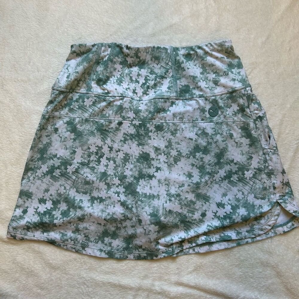 PUMA Athletic Skort – Green Floral Print, Built-in Shorts Size S - Picture 2 of 8
